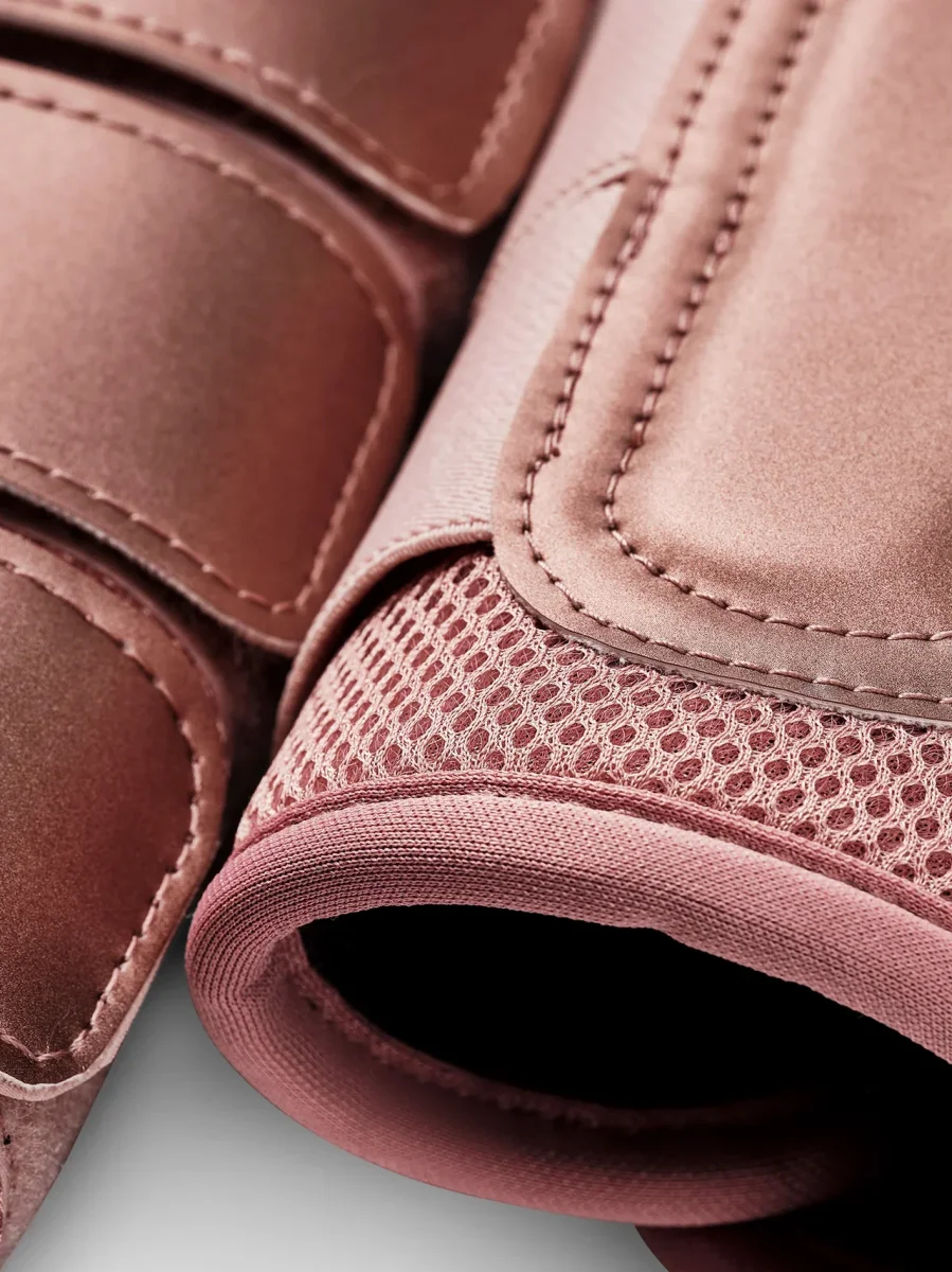 Equestrian Stockholm gamacher Mesh Brushing Boots- Midsummer blush - Billede 4